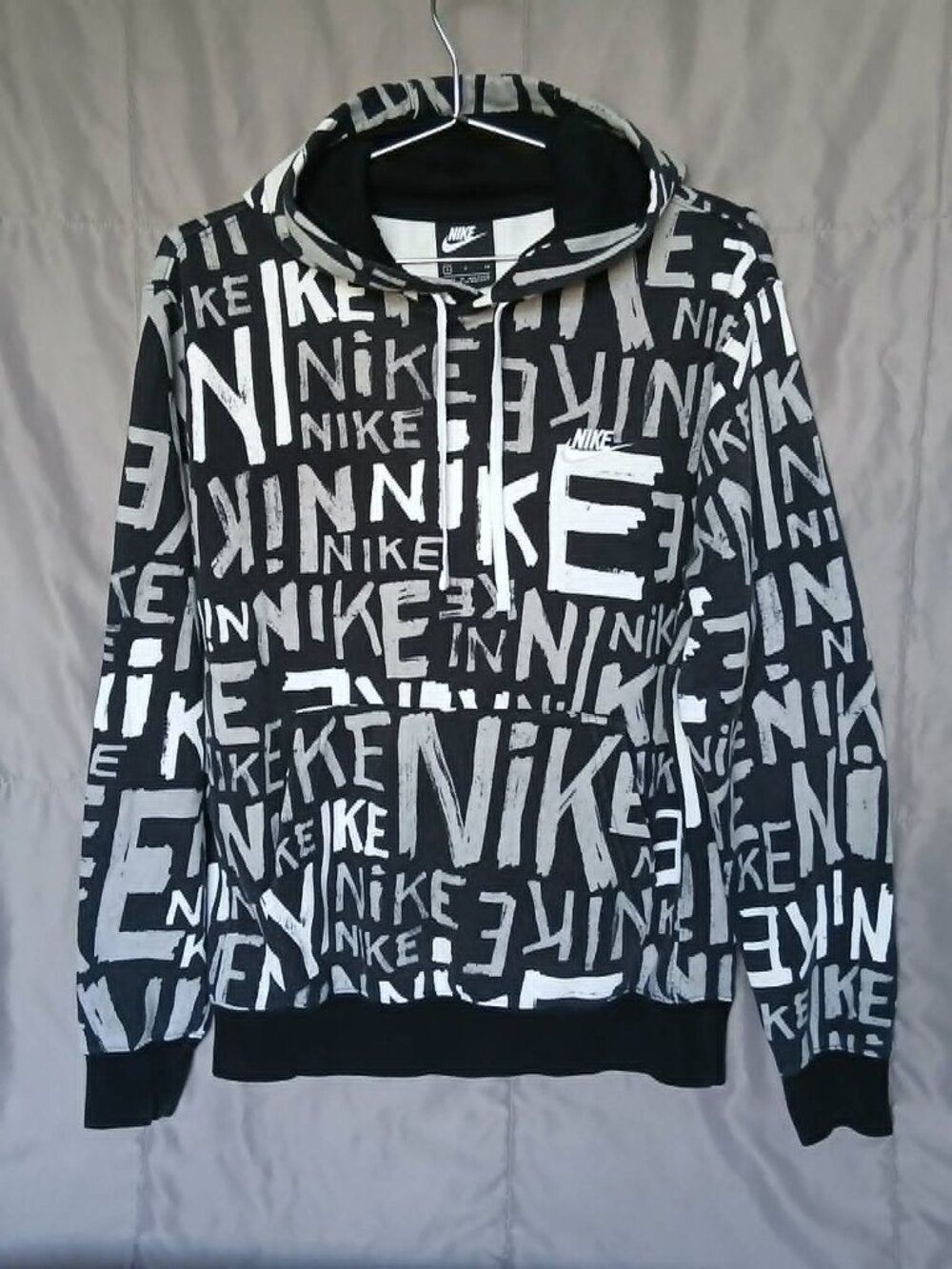 Nike All-Over Print Graffiti Hoodie Small